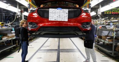 GM offloads one of its battery factories to joint venture partner LGES